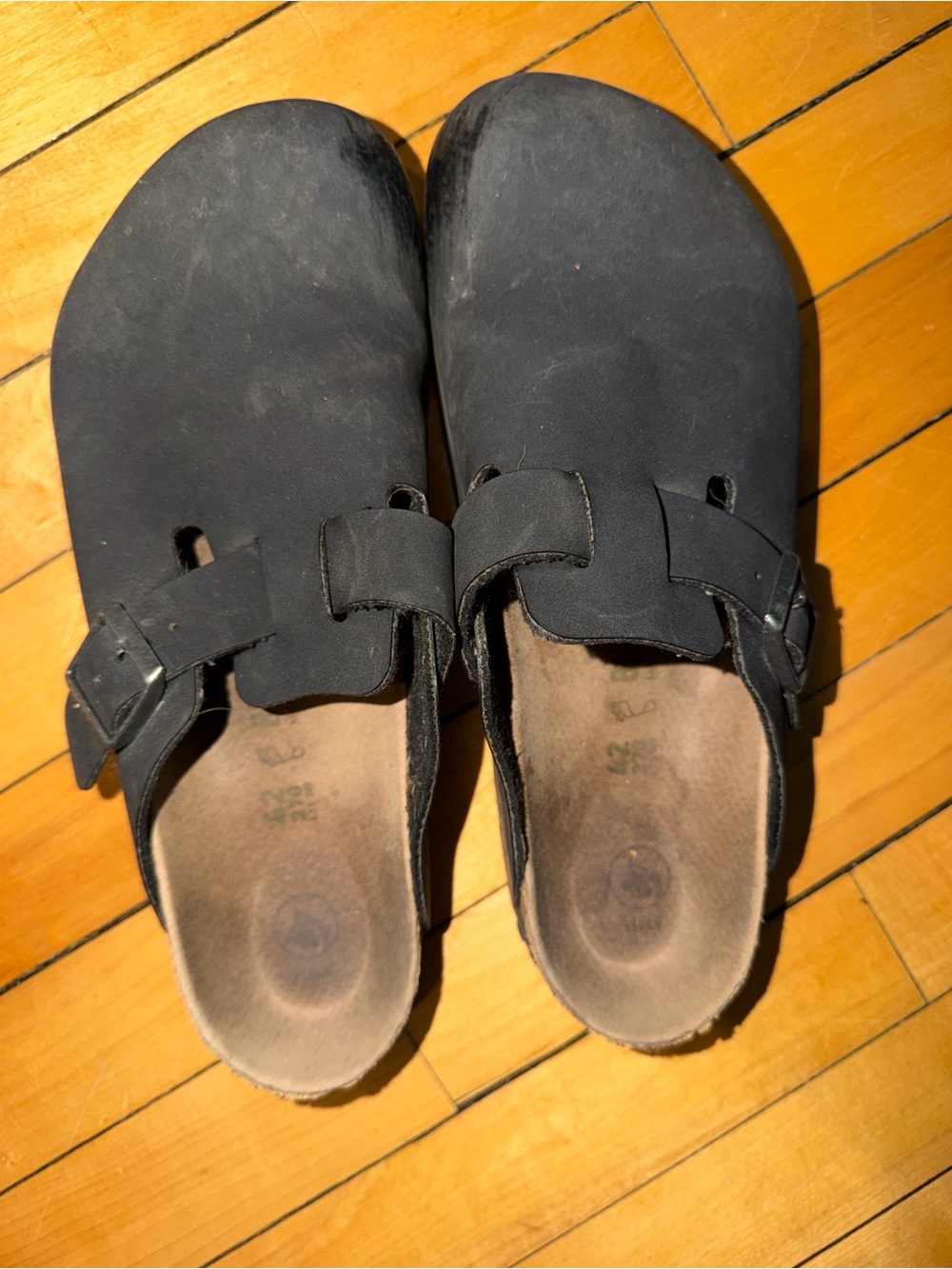 Birkenstock clog size 42 black